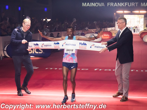 Tola Shura Kitata Frankfurt marathon Sieger